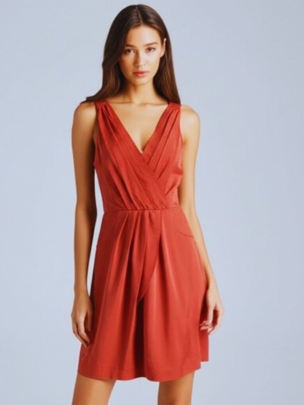 TO THE MAX V-Neck Sleeveless Dress Faux Wrap Pleated Front Lined Size 0